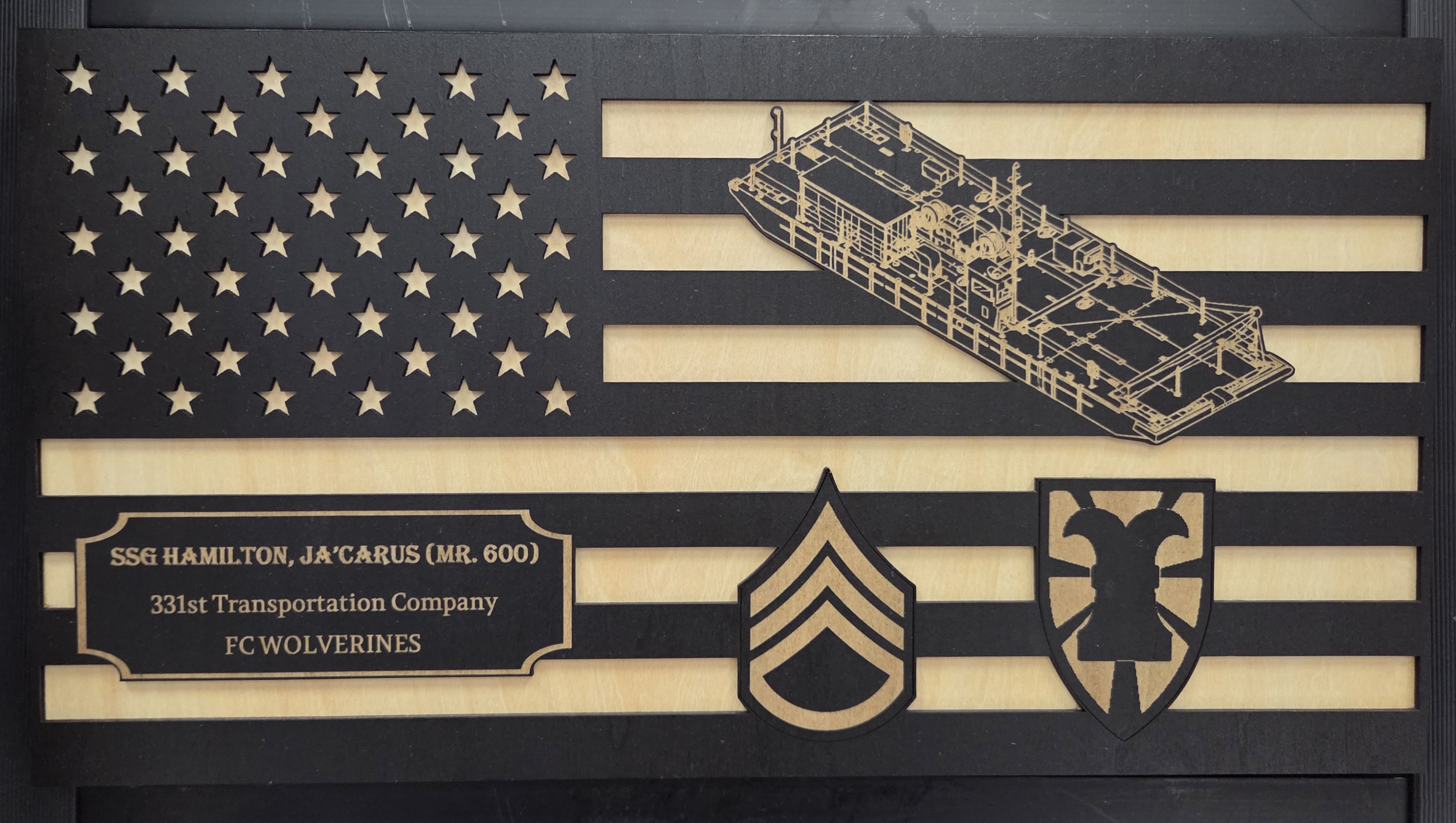 Transportation service recognition flag plaque